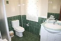 Caty Villa